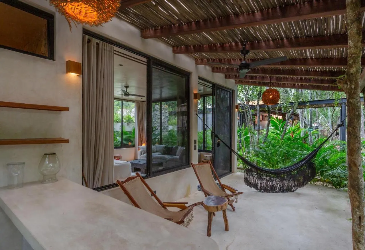 ** Resort Mayur Tulum Mexico