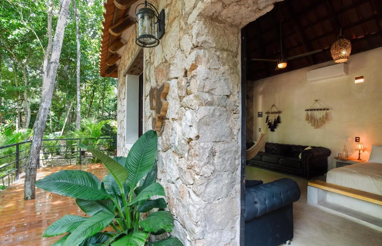 Mayur Tulum 2*,  Mexico