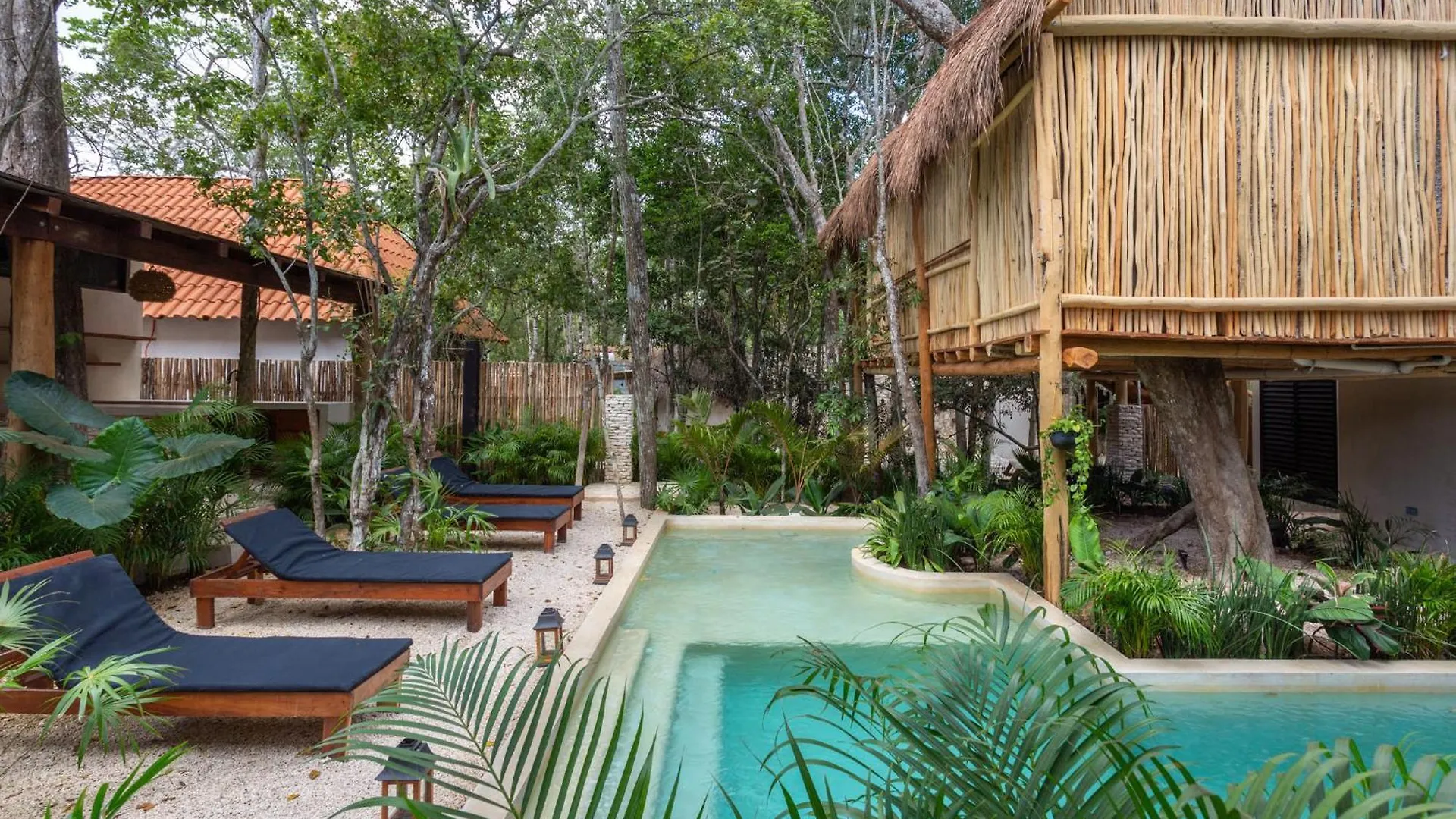 Mayur Tulum 2*,  Mexico