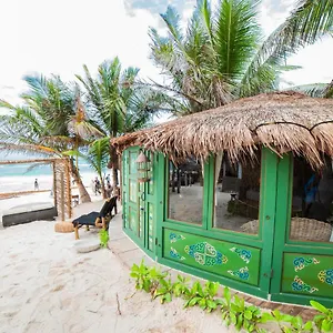 Kookay Beach Hotel