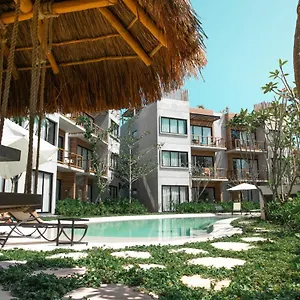 Luxury Macondo Apartahotel